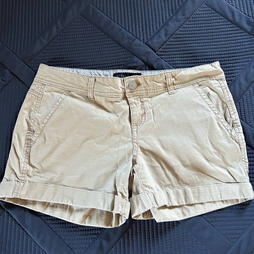 Aeropostale midi shorts size 8 women’s